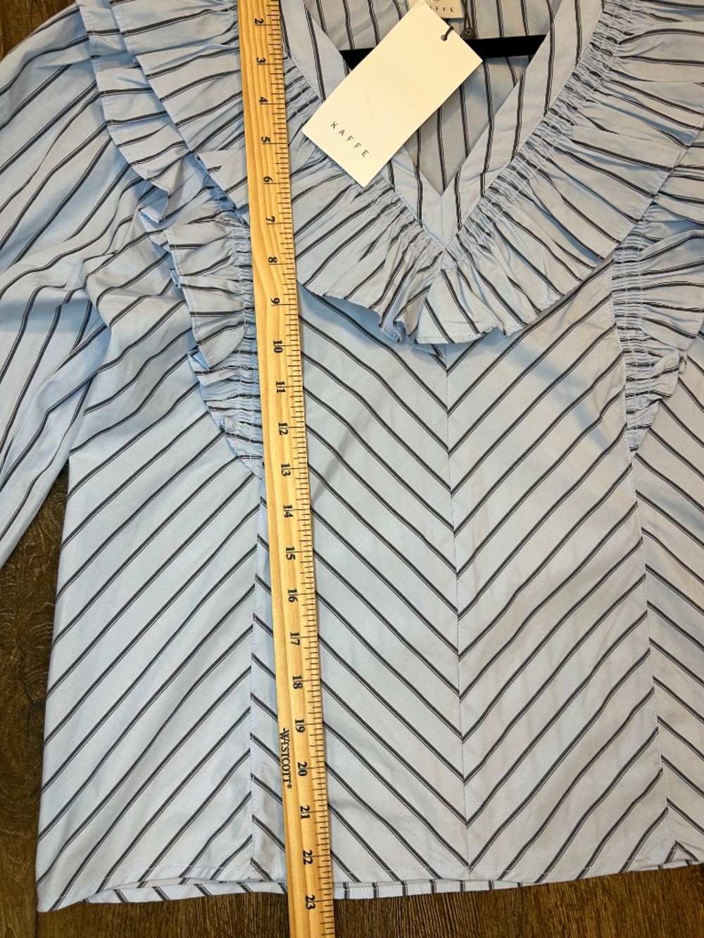 NWT KAFFE Curve Blouse in Blue Puffy sleeves, Ruffles, stripes Size 38 - M - Picture 7 of 12